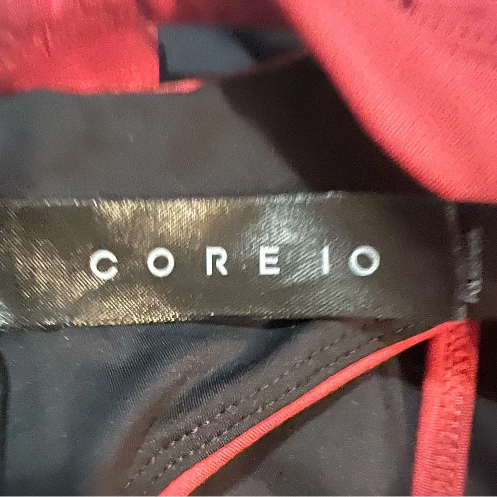 Coreio Ruby Cross-Back Sports Bra - Picture 5 of 5